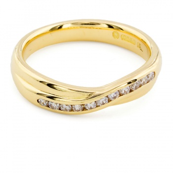18ct gold Diamond Wedding Ring size K